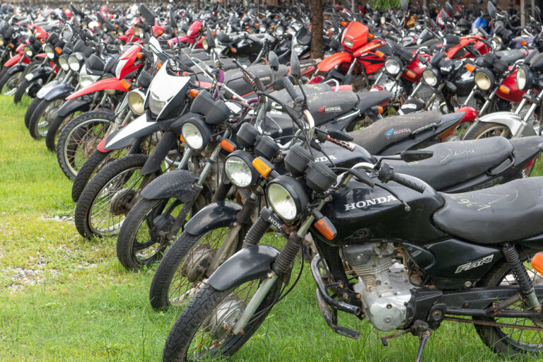 Leilão de motos online: Compre sua moto sem sair de casa